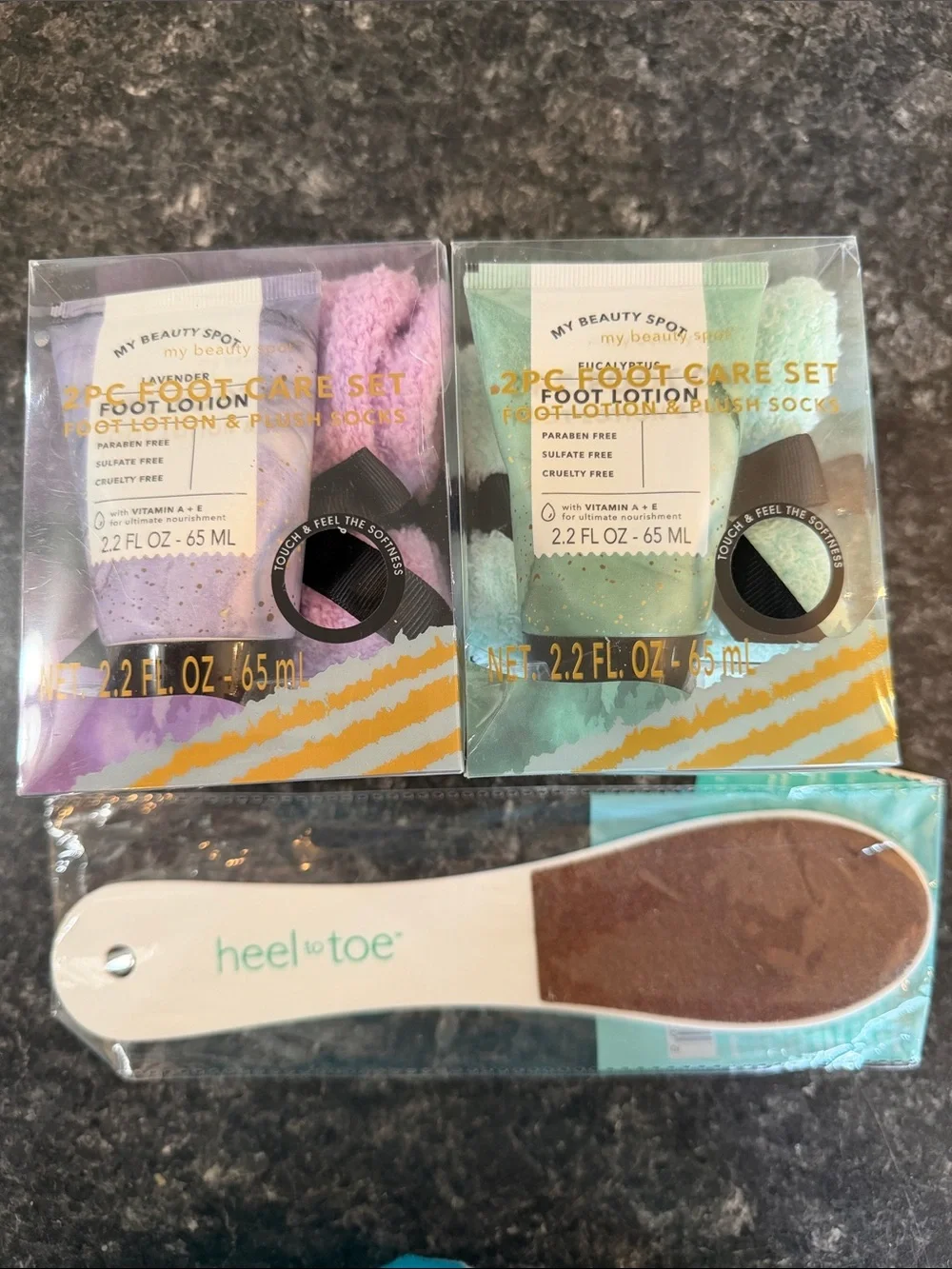 2pc Foot Care Set with Socks + Heel to Toe Foot File - Lavender & Eucalyptus